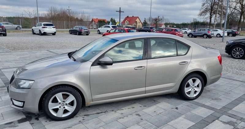 Skoda Octavia cena 22500 przebieg: 333569, rok produkcji 2014 z Pełczyce małe 172